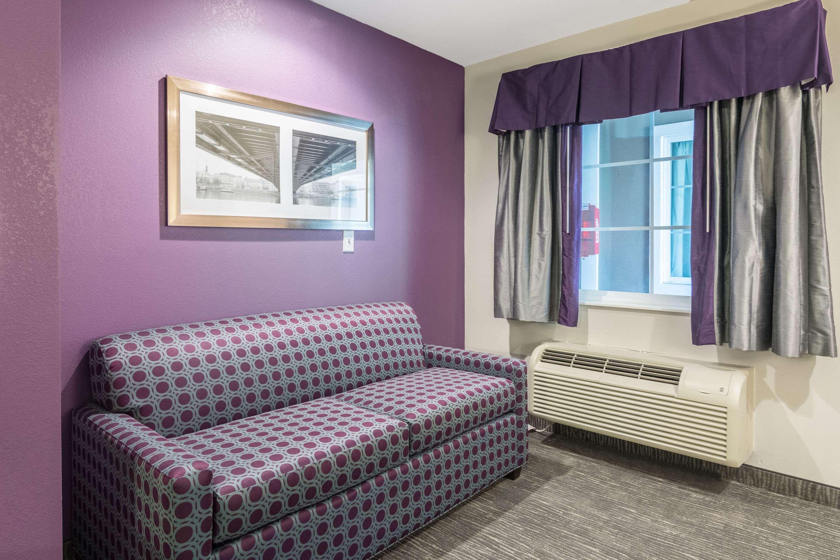 Econo Lodge Inn & Suites North Little Rock Near Riverfront Bagian luar foto