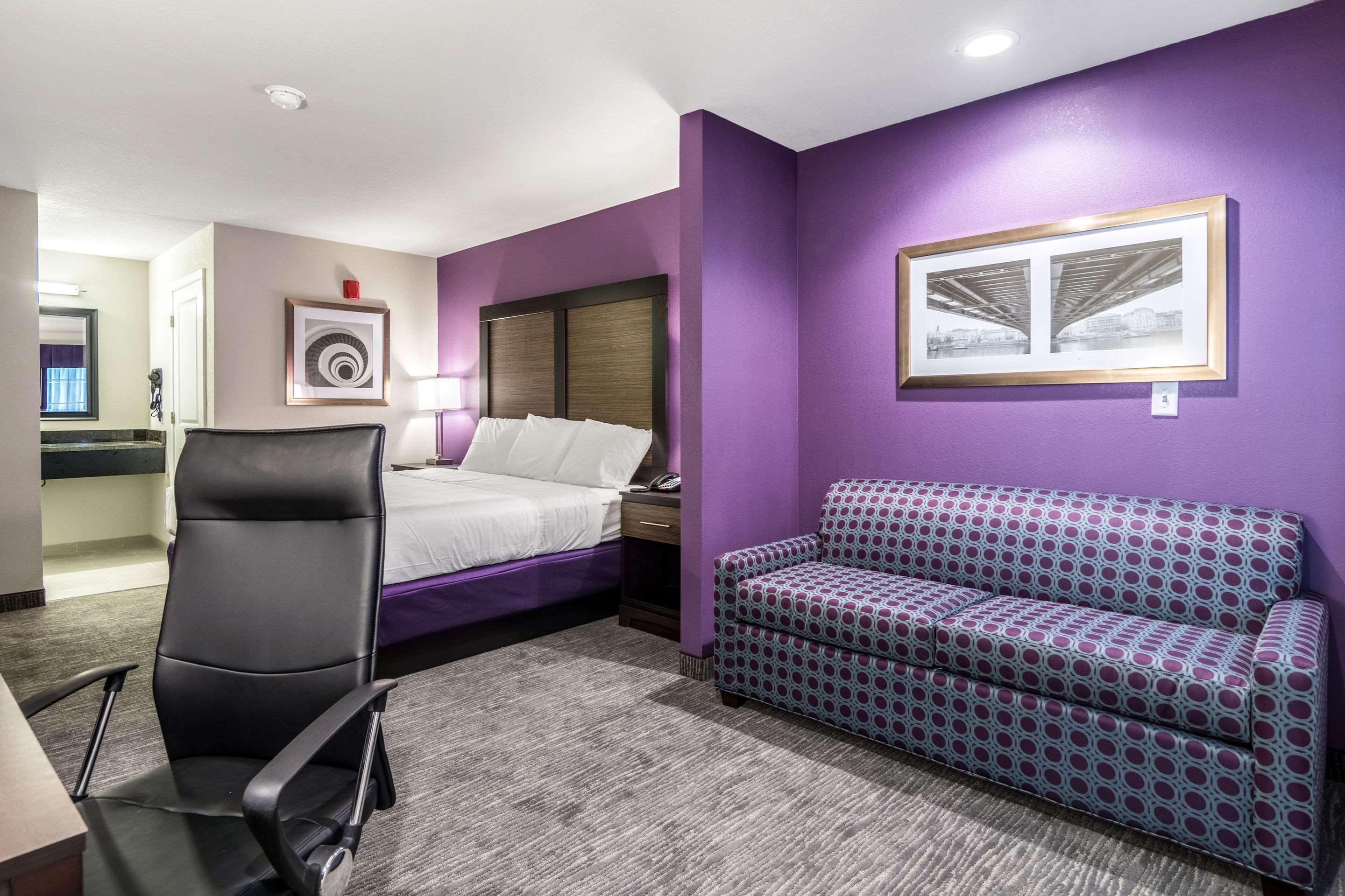 Econo Lodge Inn & Suites North Little Rock Near Riverfront Bagian luar foto